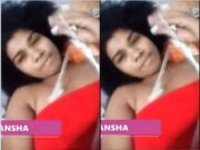 Cute Lankan Girl Showing Her Boobs part 2