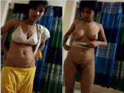 Desi maid Strip her Cloths and Showing Nude Body to House Owner