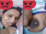 Cute Lankan Girl Showing Her Boobs On Video Call Part 2