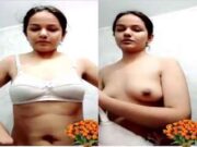 Sexy Desi Girl Showing Nude Body On Video Call