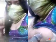 Sexy Desi Girl Showing Her Boobs Part 3