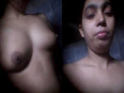 Sexy paki Girl Showing Her Nude Body
