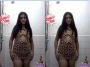 Hot Indian Bhabhi Showing Her Boobs and Pussy Part 3