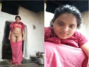 Desi Village Girl Showing Her pussy and Ass
