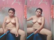 HoT Desi Girl Masturbating