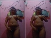 Sexy Desi Girl Showing Her Boobs And Pussy Part 4