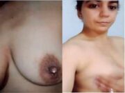 Desi BHabhi Showing Her Milky Boobs