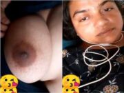 Sexy Desi Bhabhi Showing her Boobs On Video call