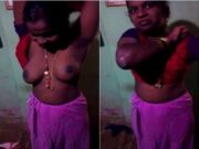 Desi Bhabhi Boobs Video Record By Hubby