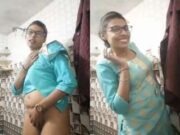 Punjabi Girl Showing Her Ass and Pussy