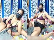 Today Exclusive- Bhabhi Give Blowjob On Live Cam Show