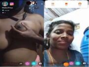Today Exclusive- Tamil Bhabhi Showing Milky Boobs on Live Show