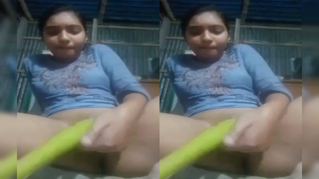 Bangladeshi Desi Teen Fuck With banana