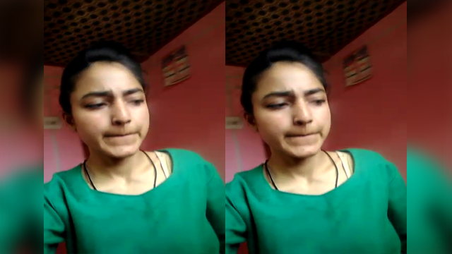 Super cute girl masturbating hard