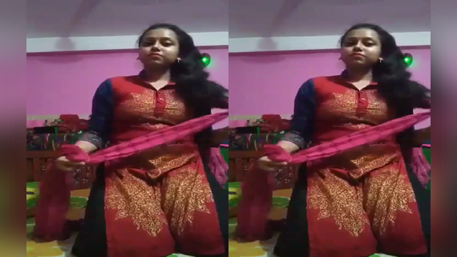 Bangladeshi Beautiful Girl New Leak