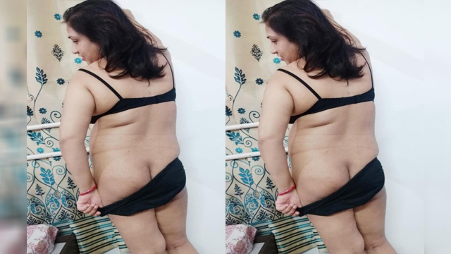 Famous Savi Bhabhi FUcking In Doogy Style (Updates)