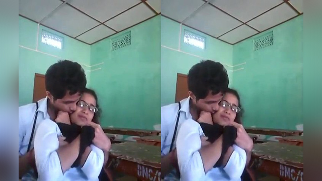 college students empty class room hard kiss and stand fuck