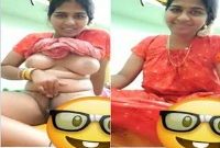 Today Exclusive – Sexy Bhabhi Shows Her Boobs and Pussy On Video Call