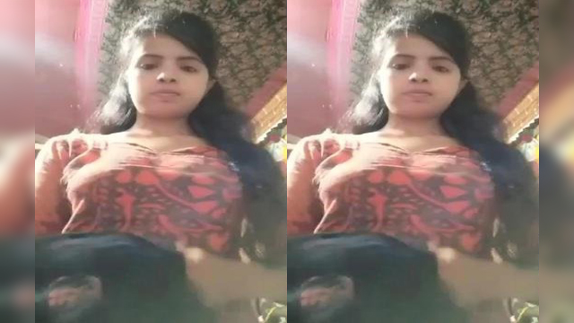 Bangladeshi Beautiful Cute Village Girl Showing And Fingering
