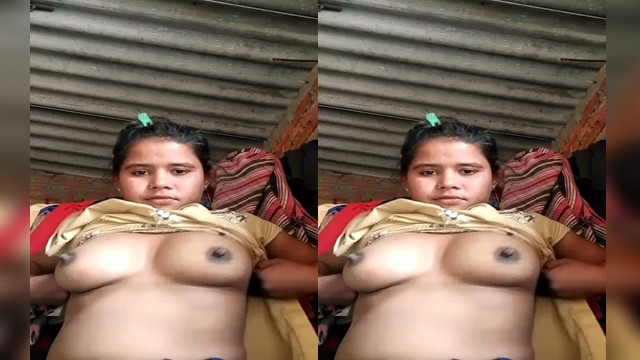 Cute Desi girl Shows her Boobs and Pussy Part2