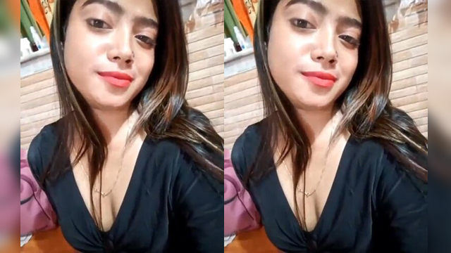 Sexy Indian Girl Fingering Part3