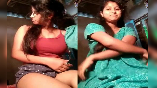 Desi Girl Showing Her Big Boobs