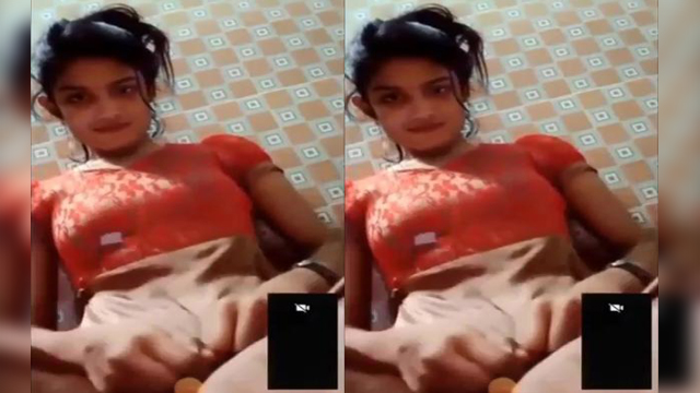 Bangladeshi Beautiful Cute Girl Showing Boobs
