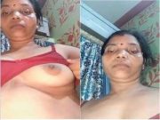 Today Exclusive- Horny Desi Bhabhi Showing her Boobs and Pussy