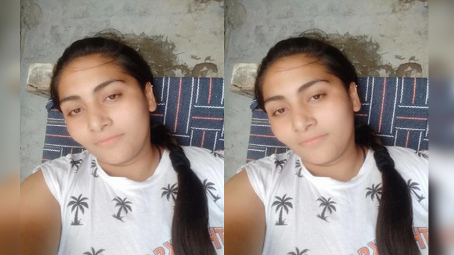 Sexy hot Panjabi girl nude video Part1