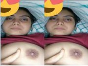 desixnxx2 – Bangla Girl Shows Boobs To Lover On Vc