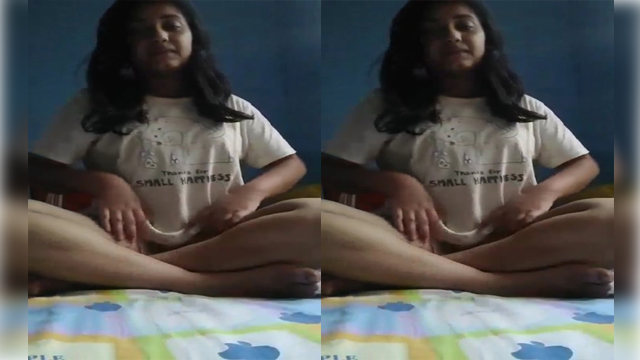 Bangali Desi Cute Girl Fingering