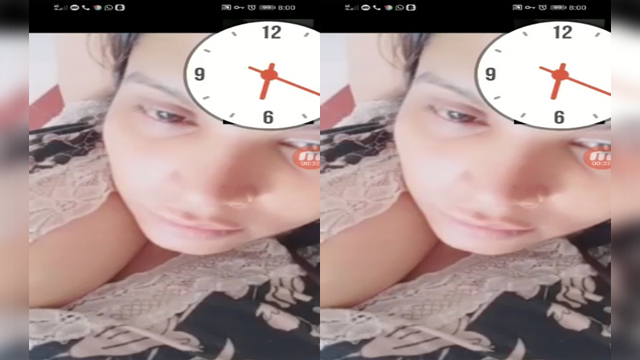 Bangladeshi Sexy Bhabi Showing Pussy