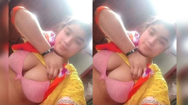 Bangladeshi Beautiful Married Bhabi Showing