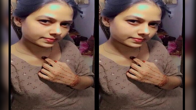 Desi Babe VC with BF showing Boobs