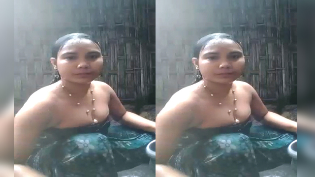 Village bhabhi bathing