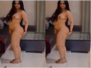 Today Exclusive – Sexy Desi girl Shows Her Nude Body