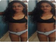 Today Exclusive – Cute Tamil Girl Blowjob and Pussy Fingering By Lover Part 1