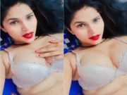 Today Exclusive – Sexy Desi In Hot BRA