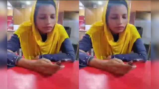 Bangladeshi Bhabi Fucking With Lover