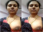 Today Exclusive -Sexy Desi Bhabhi Shows Her Boobs and Pussy