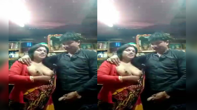 Hot Indian Aunty Blowjob