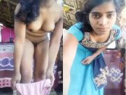 Today Exclusive -Desi Village Girl Shows Boobs and Pussy