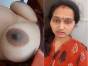 Today Exclusive -Sexy Bhabhi Shows Her Boobs and Ass