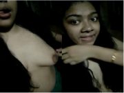 Today Exclusive – Cute Desi girl Shows her Boobs