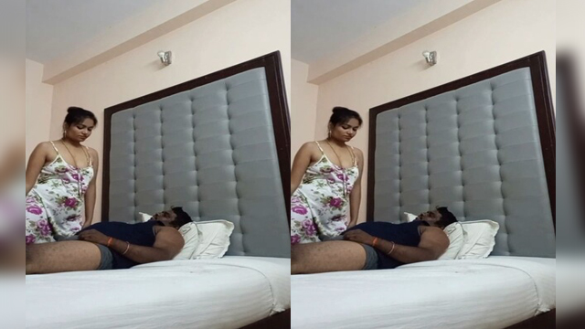 Sexy Mallu Girl Ridding Lover Dick