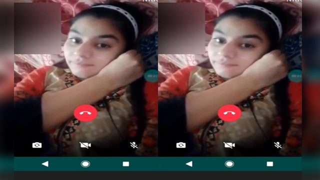 Paki Girl Showing AssHole Part2