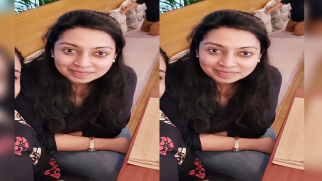 TAMIL WIFE HARDCORE FACIAL BY WHITE BOSS DURING ONSITE Part3