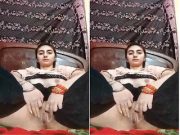 Cute Paki Girl Play With her Pussy