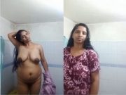 Today Exclusive -Sexy Desi Girl Bathing