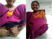 Desi Bhabhi Showing her Pussy